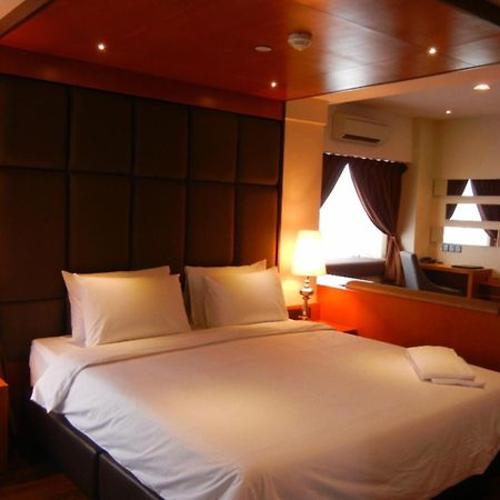 C'Haya Hotel Kota Kinabalu Dış mekan fotoğraf