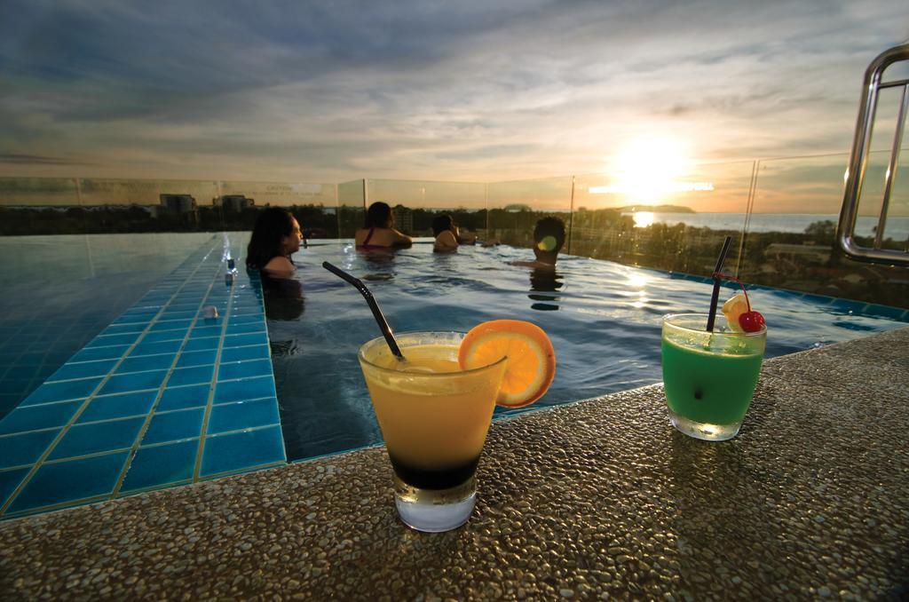 C'Haya Hotel Kota Kinabalu Dış mekan fotoğraf