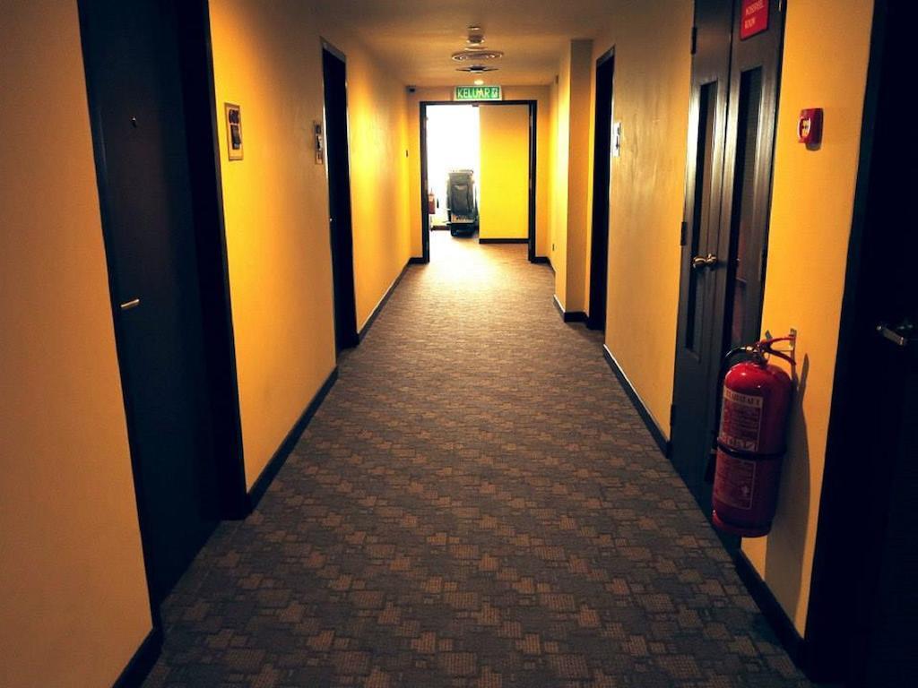 C'Haya Hotel Kota Kinabalu Dış mekan fotoğraf